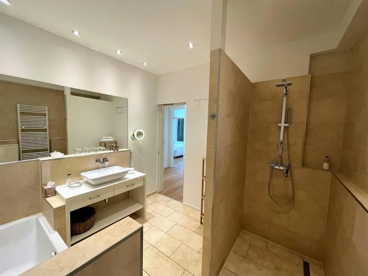 120Qm Deluxe Apartment Suites Christina Im Stil Design Hotel Vosteen Naehe Der Kaiserburg Nürnberg